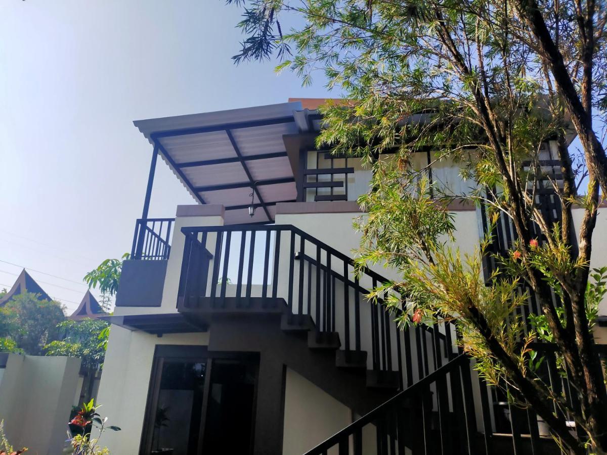 Vimala Hill Villa And Resort - 3 Bedrooms Bogor Exterior foto